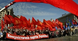 Fasizmus Ukrajnában: betiltották a Kommunista Pártot