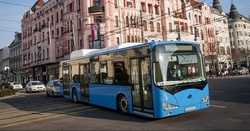 Kínai elektromos busz-gyár Komáromban