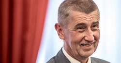 Babis kiáll a magyar kormány mellett